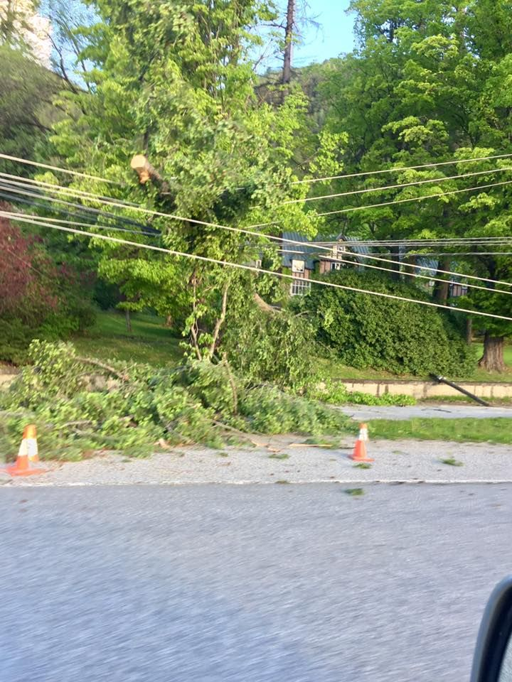 Intense windstorm leaves thousands without power