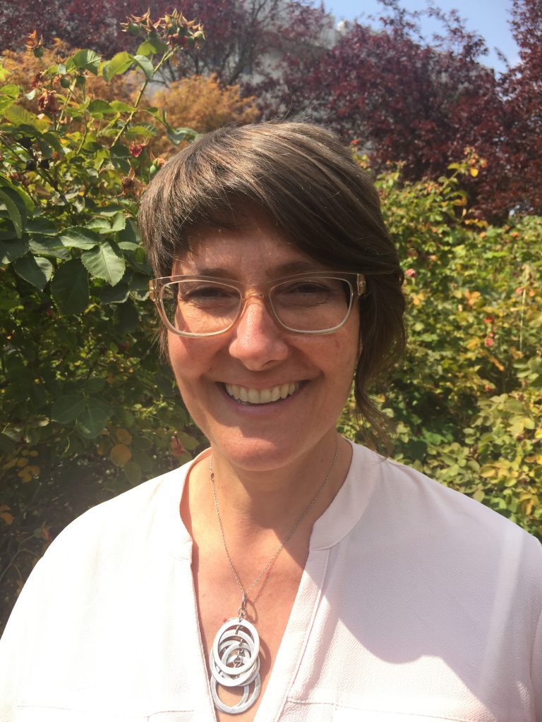 Tracey Thierren named Nelson’s new library chief