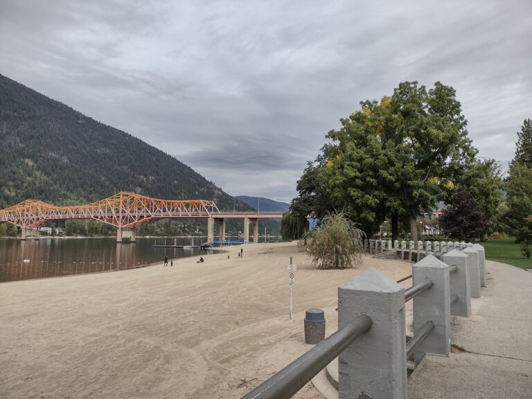 Kootenay tourism showed only modest rebound in 2021