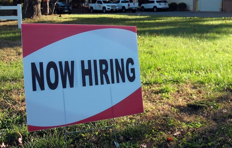Kootenay unemployment rate drops below 3%
