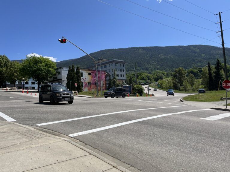 Traffic signals being installed at Highway 3A and Baker Street