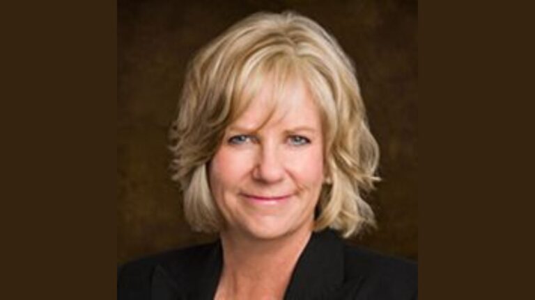 Interior Health CEO announces retirement